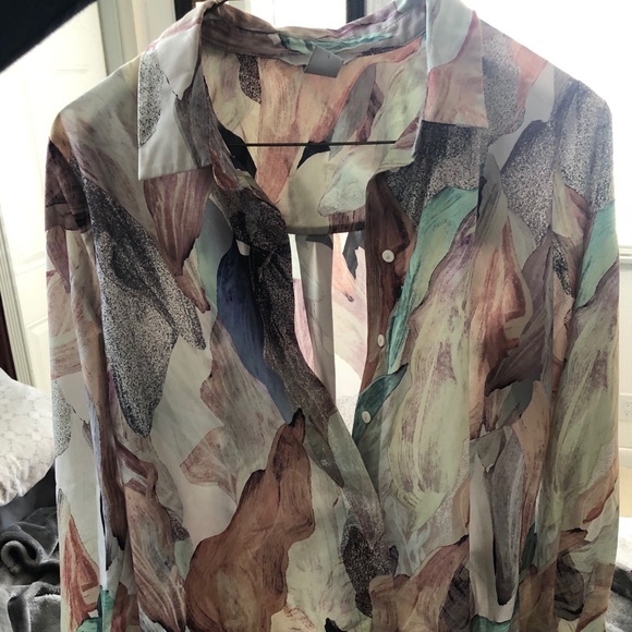 H&M Polyester Blouse - Picture 2 of 4